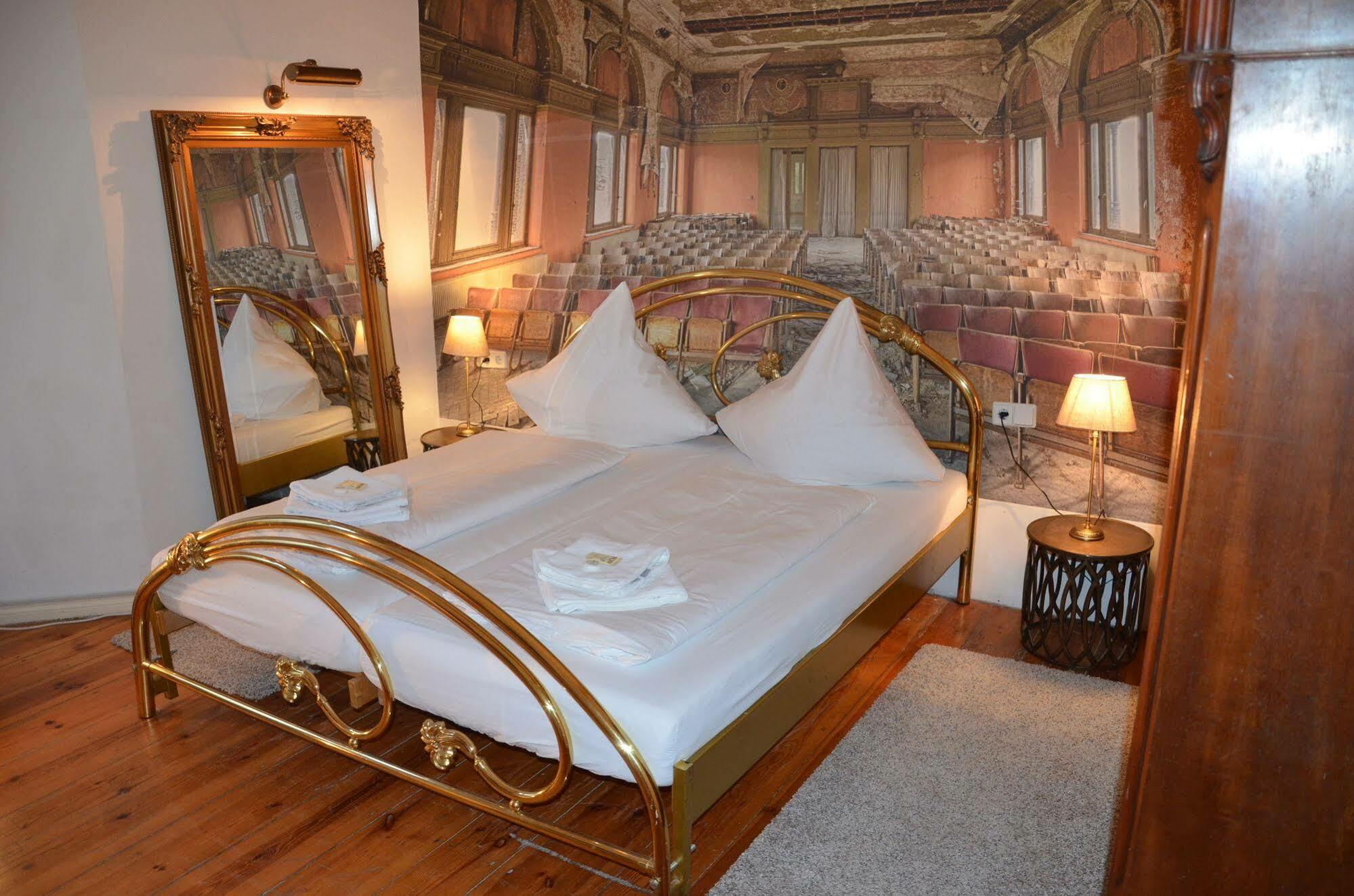 Sevenrooms Guest house